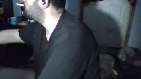 Snapshot of givr6inches chatting on 02-27-25, 05:34 e-Bizl online show from 02-27-25, 05:34