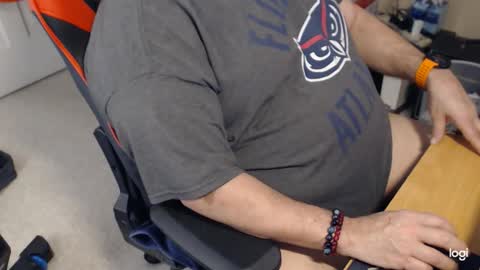 gizmo706 online show from 02-05-26, 04:33