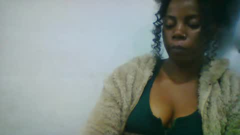 gladie46 online show from 07-21-26, 05:37
