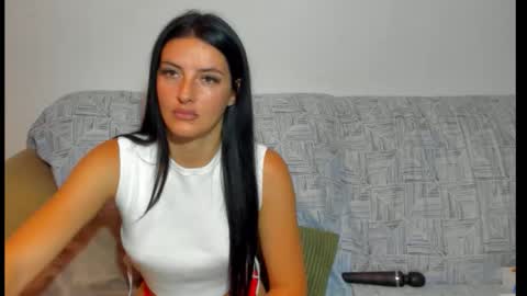 Snapshot of glamourouskassy chatting on 09-17-25, 06:09 Casandra online show from 09-17-25, 06:09