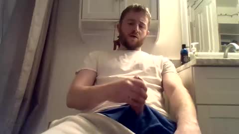 Snapshot of glenjam80 chatting on 02-27-26, 10:32 glenjam80 online show from 02-27-26, 10:32