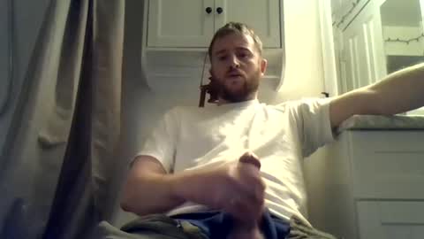 Snapshot of glenjam80 chatting on 03-20-26, 08:35 glenjam80 online show from 03-20-26, 08:35