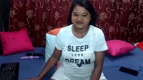 glitter candy online show from 11-23-25, 09:42