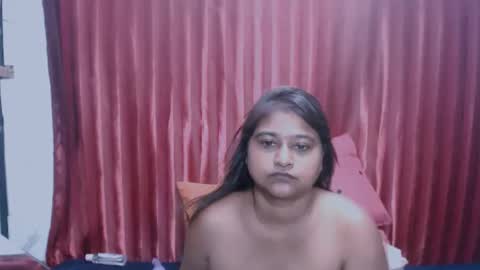 Snapshot of glitter_candy chatting on 02-15-26, 09:41 glitter candy online show from 02-15-26, 09:41