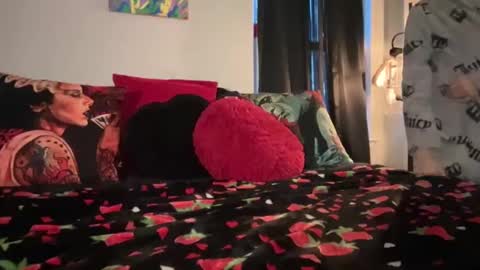 Baby Bimbo online show from 11-19-25, 09:37