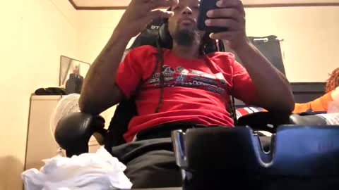 glomightyj online show from 04-19-26, 12:11