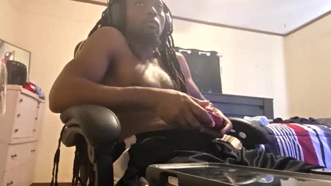 glomightyj online show from 05-12-26, 07:44
