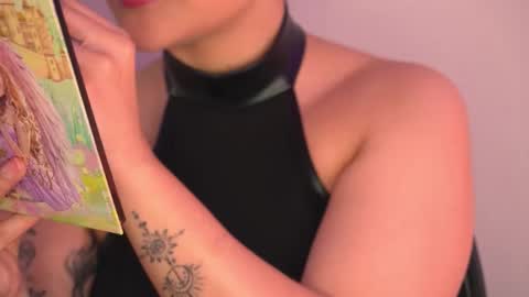 Mimi online show from 02-11-26, 05:40