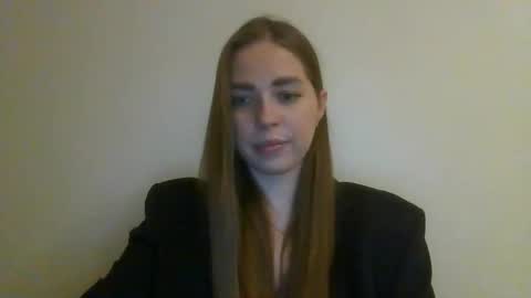 Snapshot of gloria954807 chatting on 06-08-26, 08:42 gloria954807 online show from 06-08-26, 08:42