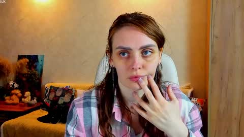 Gloria Wood online show from 04-05-26, 04:37