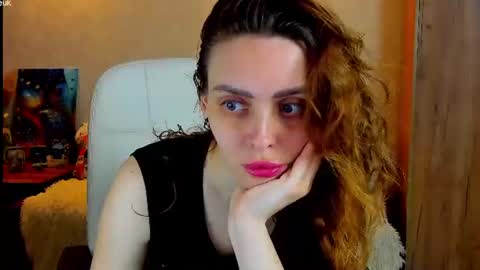 Gloria Wood online show from 06-29-26, 05:02