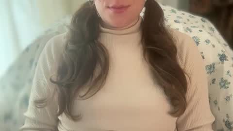 Gloria Pearl online show from 05-04-26, 08:43