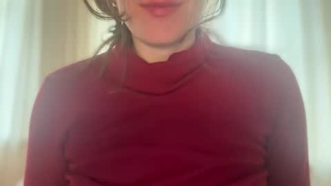 Gloria Pearl online show from 05-13-26, 09:06
