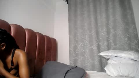 Glxsyy online show from 06-09-26, 06:47