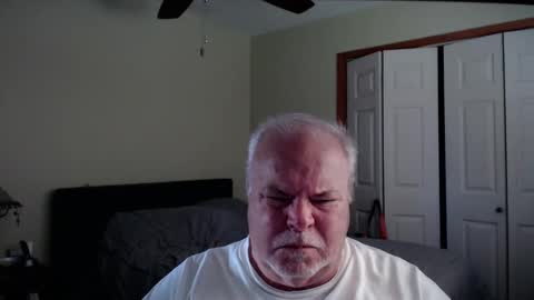 Snapshot of gmctruckguy chatting on 04-26-26, 04:26 gmctruckguy online show from 04-26-26, 04:26