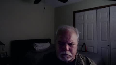 Snapshot of gmctruckguy chatting on 05-24-26, 04:01 gmctruckguy online show from 05-24-26, 04:01