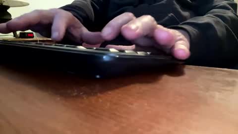 Snapshot of gngnxxx chatting on 03-12-26, 12:33 gngnxxx online show from 03-12-26, 12:33