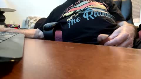 Snapshot of gngnxxx chatting on 03-24-26, 12:43 gngnxxx online show from 03-24-26, 12:43