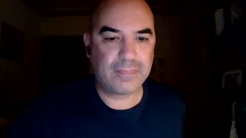 Snapshot of gnoffo77 chatting on 05-27-26, 01:57 Matte online show from 05-27-26, 01:57