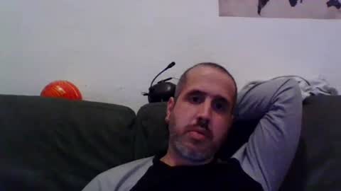 Die go online show from 01-25-25, 06:57