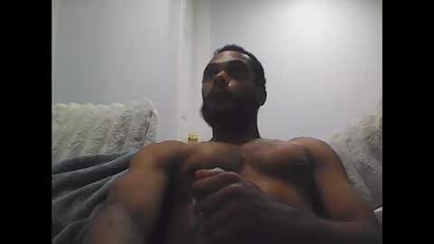 Snapshot of goatchocolate chatting on 12-04-24, 11:46 goatchocolate online show from 12-04-24, 11:46