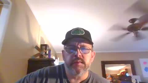 Snapshot of gobey33 chatting on 09-25-25, 03:16 IDKIDCIDGAF online show from 09-25-25, 03:16