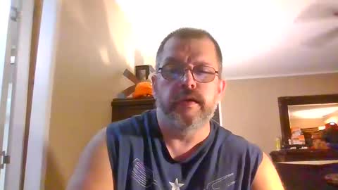 Snapshot of gobey33 chatting on 10-01-25, 02:50 IDKIDCIDGAF online show from 10-01-25, 02:50