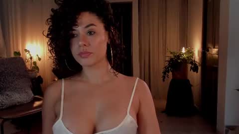 Snapshot of goddes_helena chatting on 06-21-26, 10:56 Elena online show from 06-21-26, 10:56