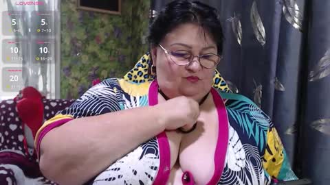 Goddess online show from 10-04-25, 07:50