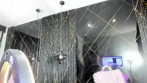 Aretha online show from 03-27-26, 08:26