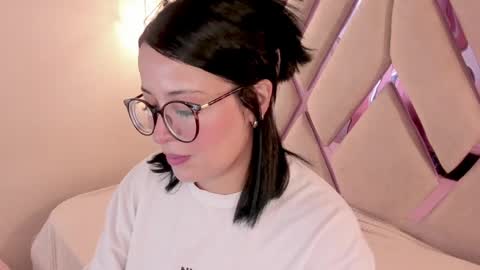 M A R T I N A  online show from 04-09-26, 12:32