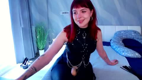 Snapshot of goddess_of_your_mind chatting on 05-14-26, 02:24 goddess_of_your_mind online show from 05-14-26, 02:24