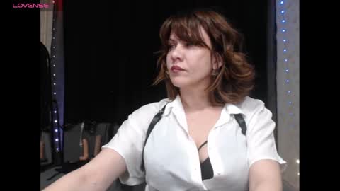 Snapshot of goddess_orsa chatting on 02-03-25, 03:49 Orsa online show from 02-03-25, 03:49