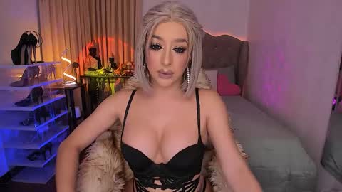 Contessa online show from 02-19-26, 08:43