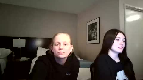 feyaa22 online show from 02-13-26, 04:08