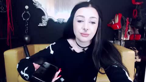 Goddess Georgia online show from 01-04-25, 01:53