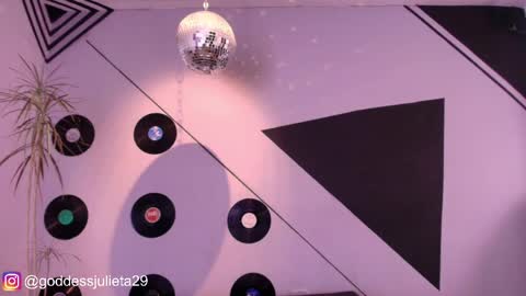 Julieta online show from 04-03-26, 07:01