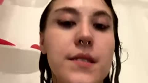 Snapshot of goddessmaryjane chatting on 03-05-26, 03:24 Goddess Mary Jane online show from 03-05-26, 03:24