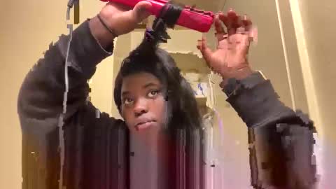 Snapshot of goddessnyia chatting on 02-18-25, 02:16 goddessnyia online show from 02-18-25, 02:16