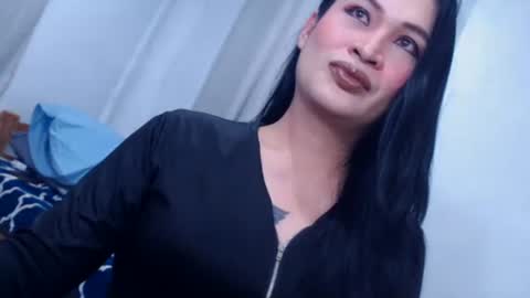 QUEEN JANE online show from 05-04-26, 06:59
