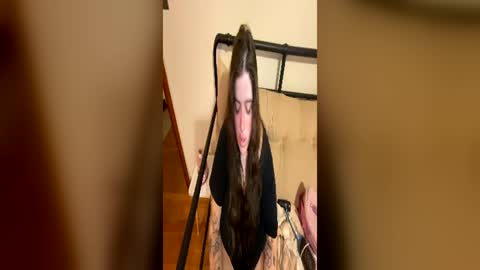 Snapshot of goddessviccc chatting on 07-02-26, 03:45 princessviccxo online show from 07-02-26, 03:45