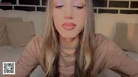 Snapshot of goddivaa chatting on 07-28-26, 11:17 goddivaa online show from 07-28-26, 11:17