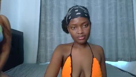 Snapshot of godess_lunah chatting on 05-30-26, 05:48 godess_lunah online show from 05-30-26, 05:48