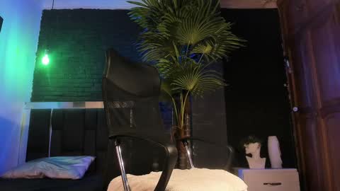 HUAN online show from 02-27-25, 05:02