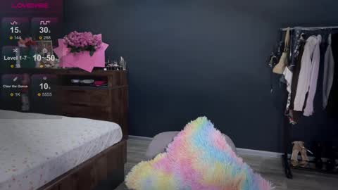 Snapshot of gogo1332 chatting on 10-05-25, 04:38 Lissandra online show from 10-05-25, 04:38