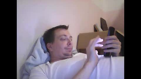 Snapshot of gohan8558 chatting on 10-19-25, 06:08 gohan8558 online show from 10-19-25, 06:08