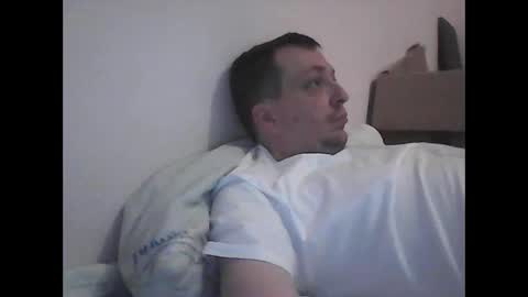 Snapshot of gohan8558 chatting on 06-10-26, 03:44 gohan8558 online show from 06-10-26, 03:44