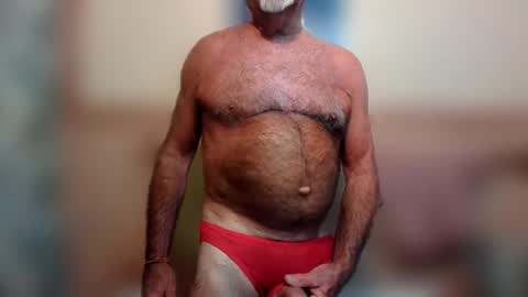 Snapshot of gojo885 chatting on 06-09-26, 01:39 gojo885 online show from 06-09-26, 01:39