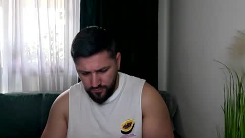 gold_alpha_boy online show from 04-18-26, 08:07