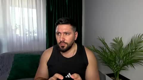 Snapshot of gold_alpha_boy chatting on 04-25-26, 04:26 gold_alpha_boy online show from 04-25-26, 04:26